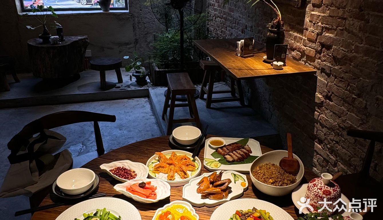 新开的！！！好好吃啊…就喜欢这样的小店！！！