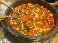-夺多山贵州酸汤牛肉火锅(7mall店)