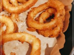 -必胜客(WOW中心城店)