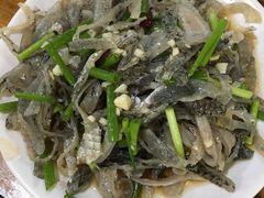 凉拌鱼皮-夏家大锅台炖鱼馆