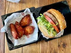 -The Habit Burger Grill 哈比特汉堡(世博店)
