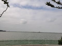 -上海滴水湖皇冠假日酒店