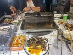 -喜悦小串丹东小黄牛海鲜烧烤大排档(民主广场店)