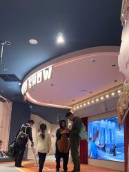 -奈尔宝家庭中心·亲子餐厅(北京东坝万达店)