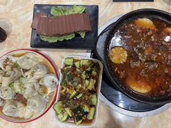 -三牛牛肉火锅