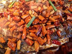 -鸣记脆皮烤鱼·海鲜烤鱼(三八广场店)
