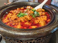 -万重锦·人文川菜馆(骡马市店)