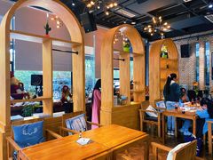 -桉树林A coffee 森林餐厅(三圣乡店)