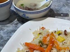 -羊巴道新疆菜·清真(上梅林店)