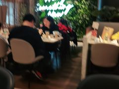 -必胜客(东大桥店)