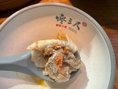 -馋三尺蟹粉小笼(人民广场店)