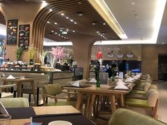 -苏州汇融广场假日酒店