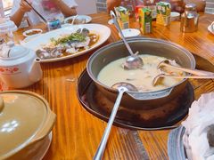 -侠成水上农庄(工业大道店)