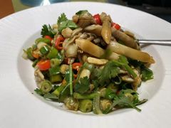蒜泥拌蛏子肉-开海·红岛海鲜虾水饺(石老人店)