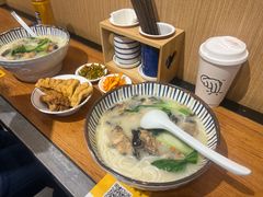 -鲜越鲜鱼粉(财富购物中心店)