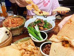 -泉畔人家·老济南经典鲁菜(大明湖店)