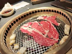 -铭牛烧肉·和牛海鲜自助(高新月牙湖店)