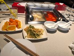-海底捞火锅鲜切牛肉主题店(长寿路店)