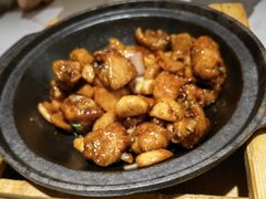 -荷花亭·湖北融合菜(中商广场店)
