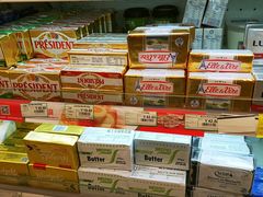 -绿叶子超市(公园大道店)