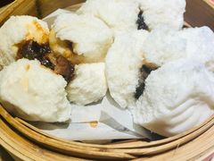 蜜汁叉烧包-点都德(大茶楼店)