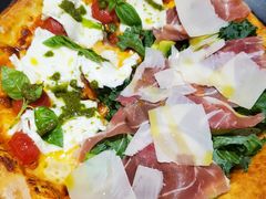 牛油果帕尔马生火腿披萨-O'mills Sourdough Bakery&Bistro(永嘉路店)