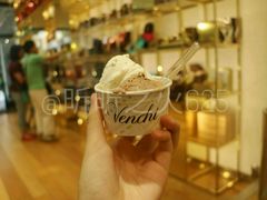 -VENCHI 闻绮(上海佛罗伦萨小镇店)