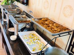 餐饮设施-大连步云山老汤度假山庄