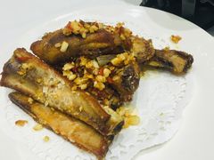 手抓椒盐钢琴骨-稻香酒家·33年老字号·港式粤菜(富邦中心店)