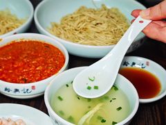 -裕兴记•蟹黄面馆(人民广场店)