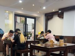 -蟹上黄·蟹黄面·江南糖水(人民广场店)