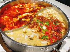 -德林酸菜鱼火锅(南丹店)