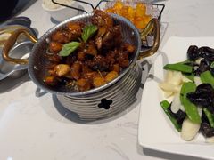 -峨嵋小镇·川菜(正定朗华店)