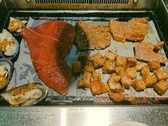 -阪尚皇·原切牛排·烤肉火锅自助(北京路店)