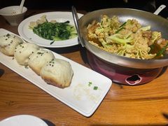 -金枝玉叶上海人家食府(三里河店)