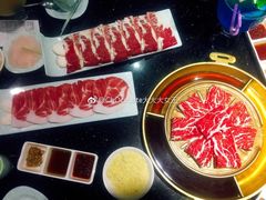 -猪啊牛呀羊啊铜盘烤肉(正大广场店)