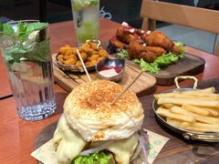 超厚芝士牛肉汉堡-魏斯理汉堡(西安沣东吾悦店)