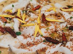 -渔语鱼酸菜鱼新川菜(来福士店)