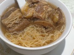 -麦奀云吞面世家 山顶店(山顶广场店)