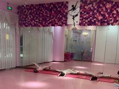 -芭芭拉舞蹈·星星演说家(珠江新城校区)