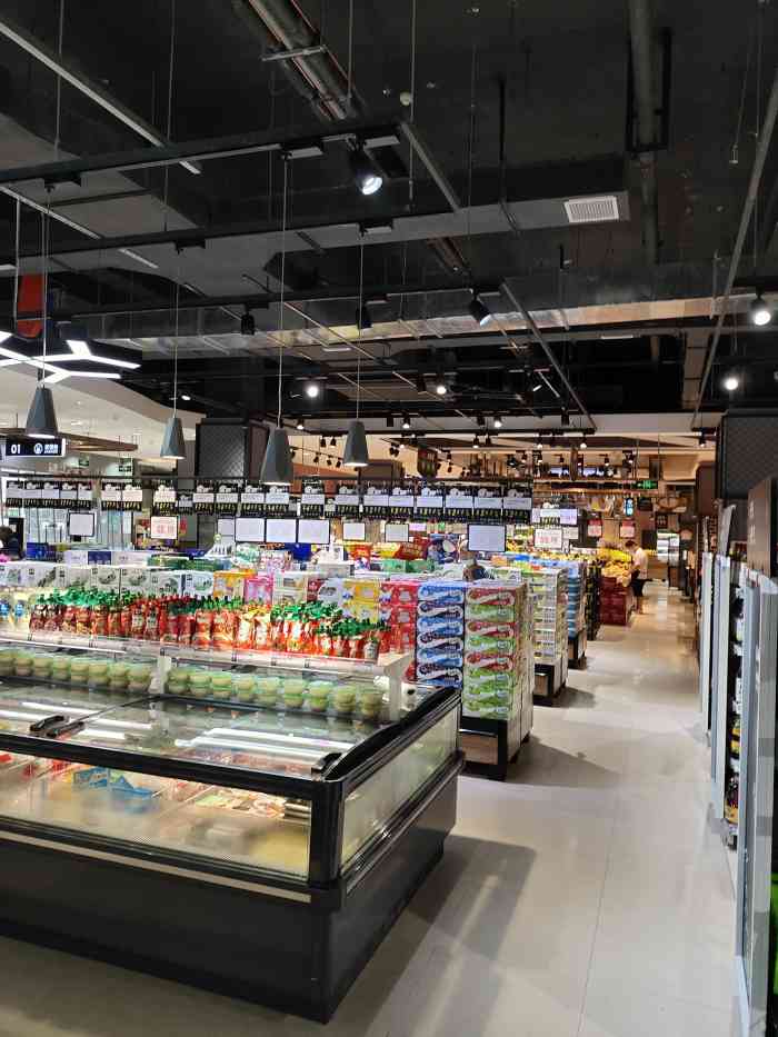 震泽欧德福-"新乐城广场上面的欧得福应该是目前震泽最大.