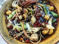 -休记光头香辣蟹干锅店(衣冠庙店)