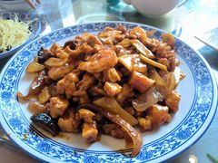 -金牌餐厅·天津菜·八珍豆腐·老爆三(瓷房子店)