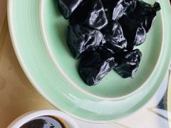 墨鱼汁鲅鱼馅饺子-唐廊烤鸭店(工体店)