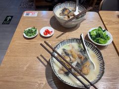 -鲜越鲜鱼粉(财富购物中心店)