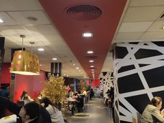 大堂-麦当劳(龙之梦购物中心店)