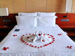 -三亚湾海居铂尔曼度假酒店