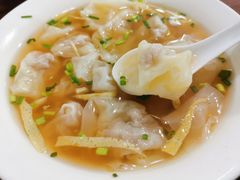 -陆氏馄饨(烟雨长廊店)