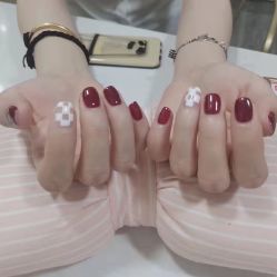 -简艺美甲美睫
