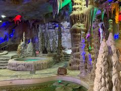 -泉城欧乐堡戏水湾艺术养生温泉